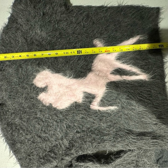 MO&Co. Oversized Fuzzy Alpaca Wool Blend Sweater Grey Pink Graphic - Picture 6 of 7